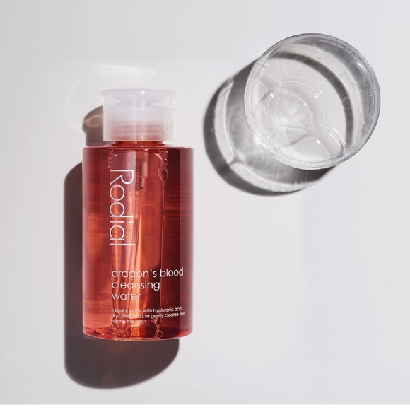 Rodial Dragon’s Blood Micellar Cleansing Water - Picture 3 of 5